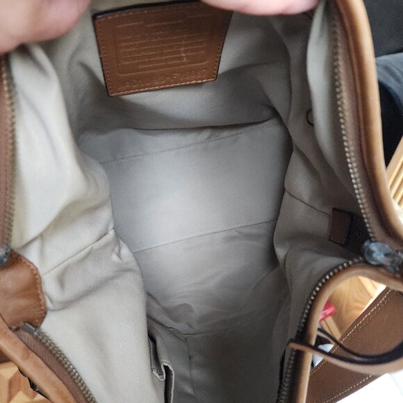 COACH Vintage D1093-F15667 Chelsea Optic C Tan/Brown Hobo Bag - Picture 14 of 16